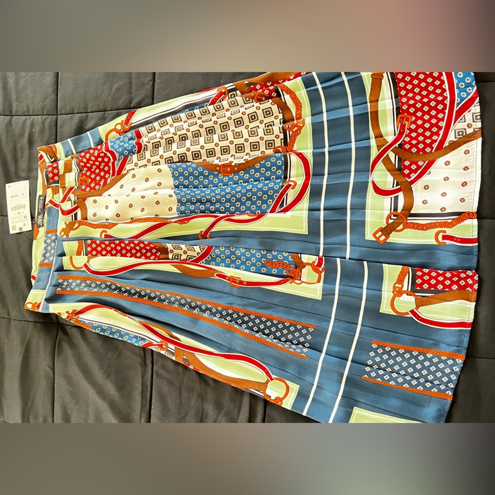 Silk Midi skirt